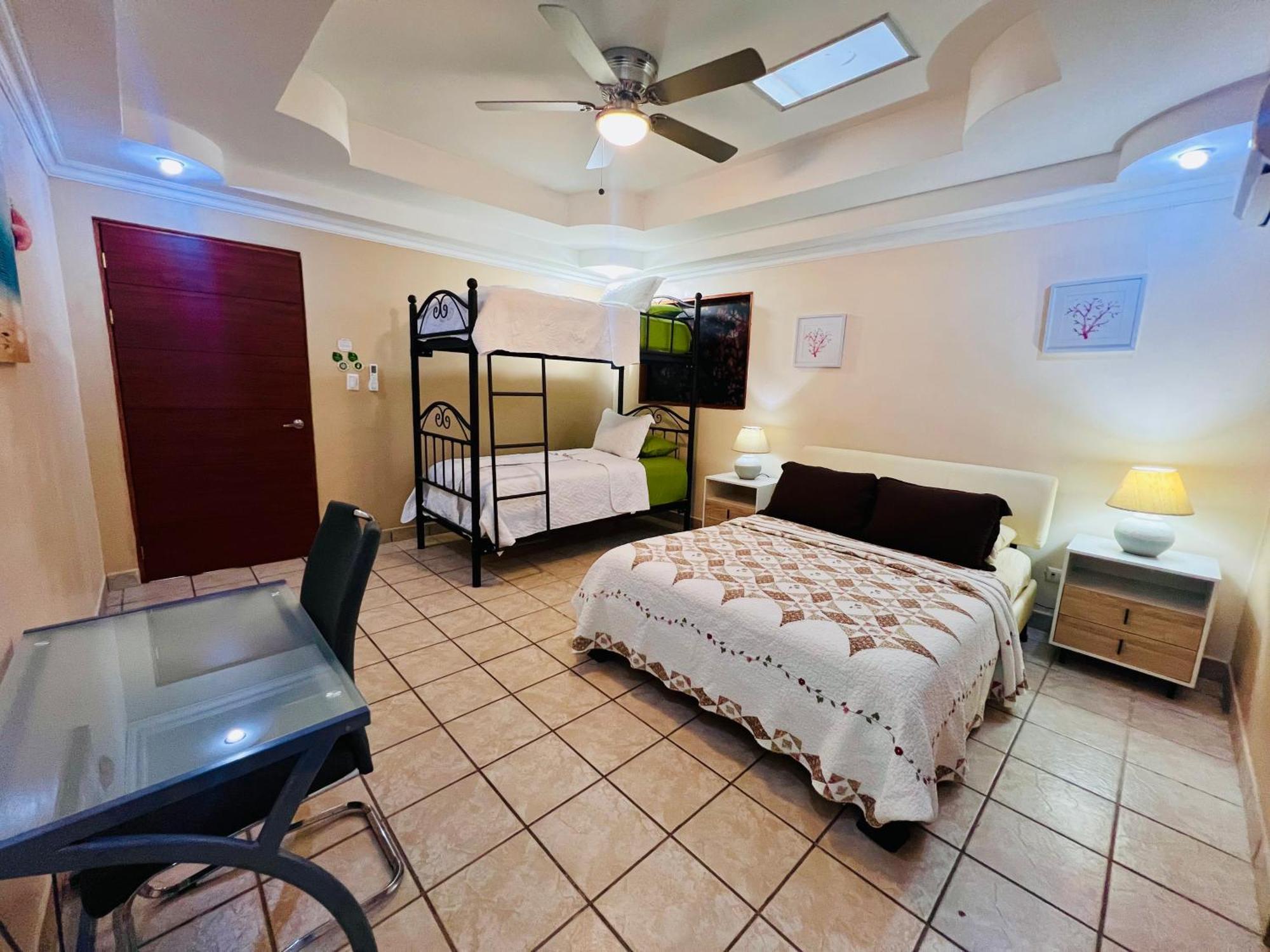 Aparthotel Casas Del Toro Playa Flamingo Exterior foto